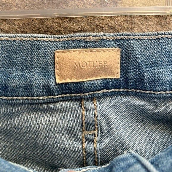 Mother Weekender Fray Jeans Flare Denim  in color Dreamer 32 - Picture 8 of 11